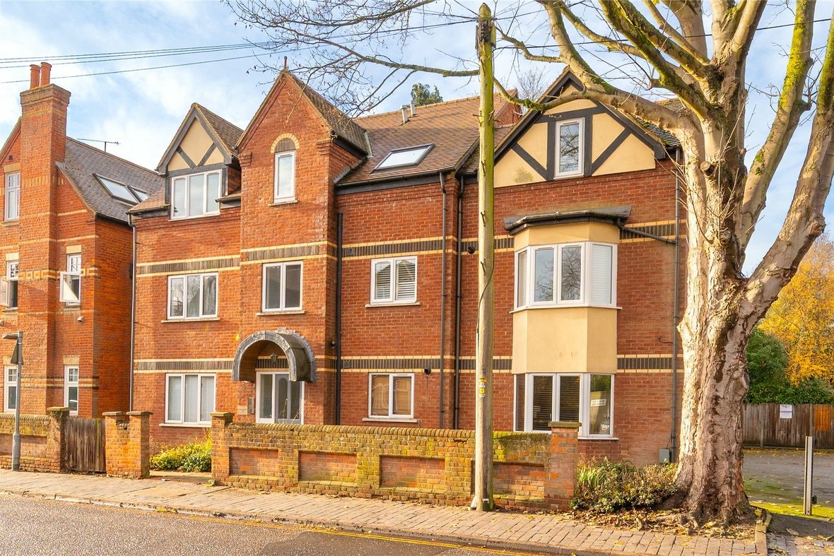 2 Bedroom Apartment New InstructionApartment New Instruction in Lemsford Road, St. Albans, Hertfordshire - View 12 - Collinson Hall