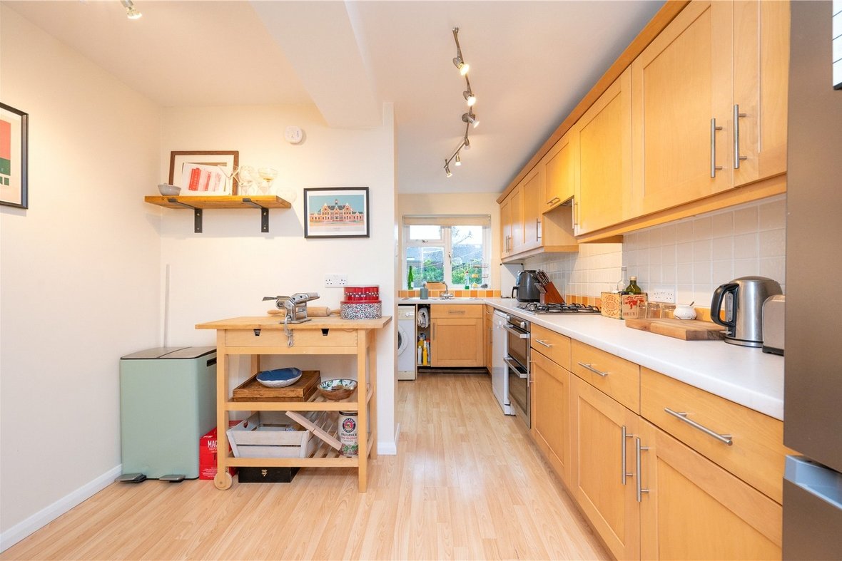 2 Bedroom House For SaleHouse For Sale in Sandridge Road, St. Albans, Hertfordshire - View 3 - Collinson Hall