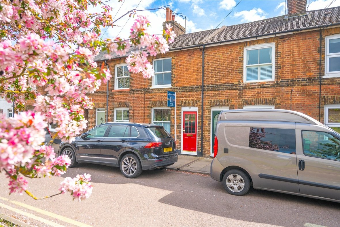 2 Bedroom House For SaleHouse For Sale in Sandridge Road, St. Albans, Hertfordshire - View 1 - Collinson Hall