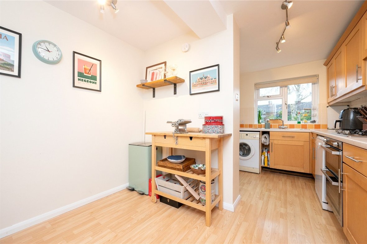2 Bedroom House For SaleHouse For Sale in Sandridge Road, St. Albans, Hertfordshire - View 12 - Collinson Hall