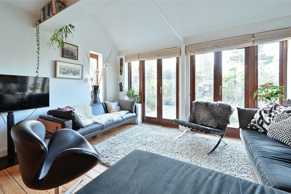 4 Bedroom House New InstructionHouse New Instruction in Oakwood Drive, St. Albans, Hertfordshire - View 22 - Collinson Hall