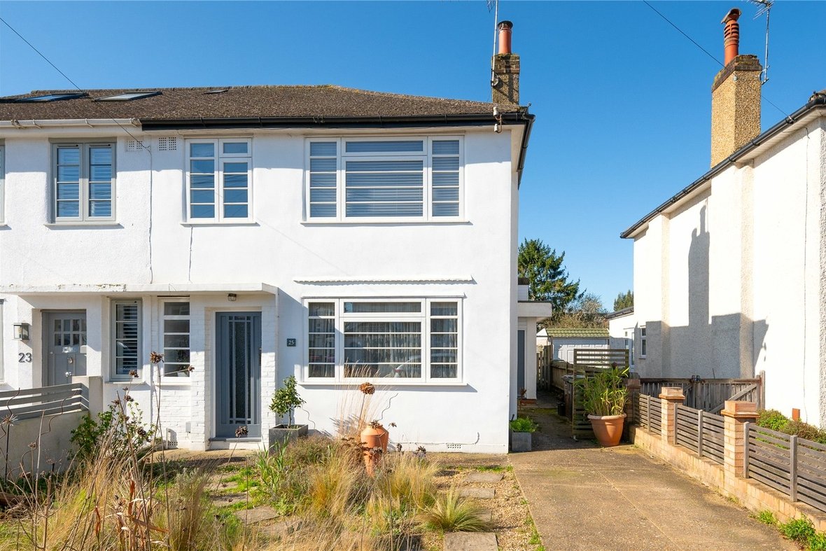 4 Bedroom House For SaleHouse For Sale in Oakwood Drive, St. Albans, Hertfordshire - View 26 - Collinson Hall