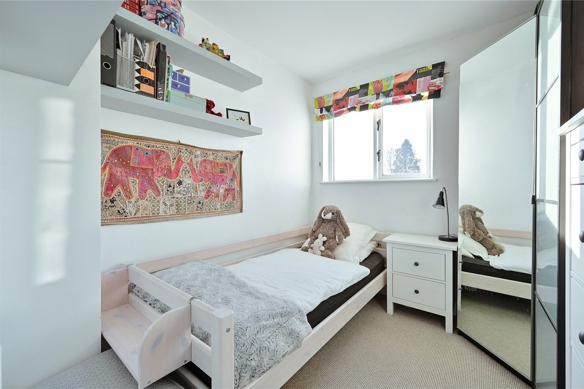 4 Bedroom House New InstructionHouse New Instruction in Oakwood Drive, St. Albans, Hertfordshire - View 12 - Collinson Hall