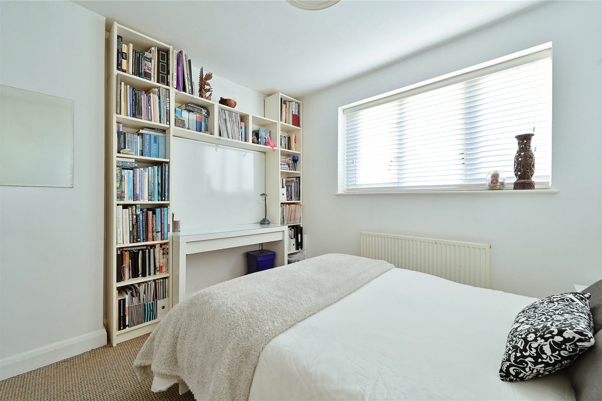 4 Bedroom House New InstructionHouse New Instruction in Oakwood Drive, St. Albans, Hertfordshire - View 18 - Collinson Hall