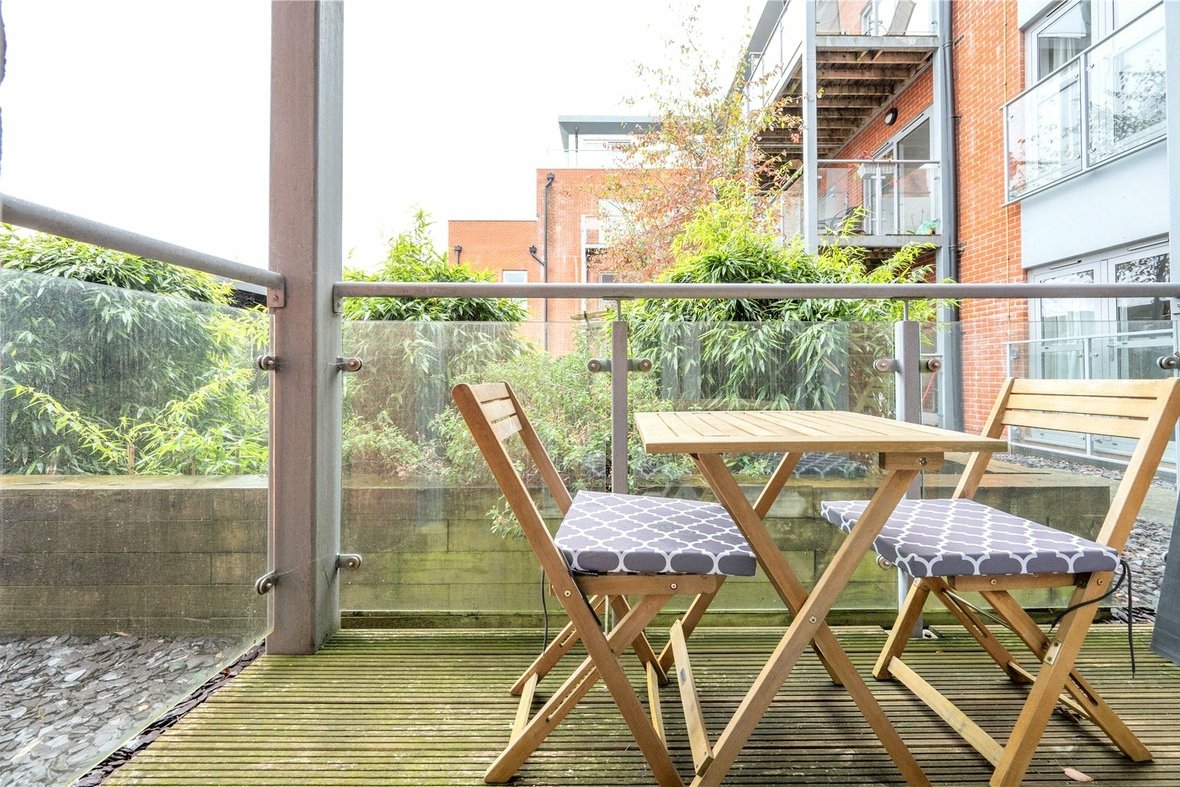 1 Bedroom Apartment LetApartment Let in Charrington Place, St. Albans, Hertfordshire - View 6 - Collinson Hall