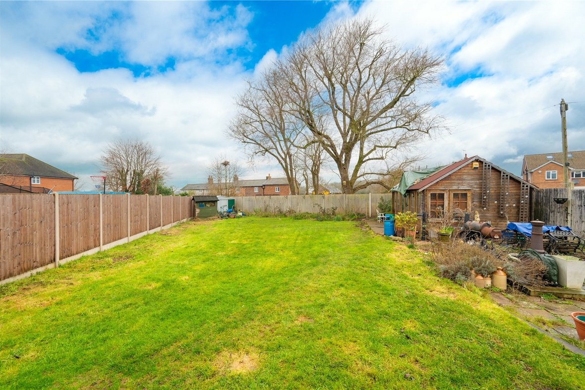 3 Bedroom House New InstructionHouse New Instruction in Bullens Green Lane, Colney Heath, St. Albans - View 15 - Collinson Hall