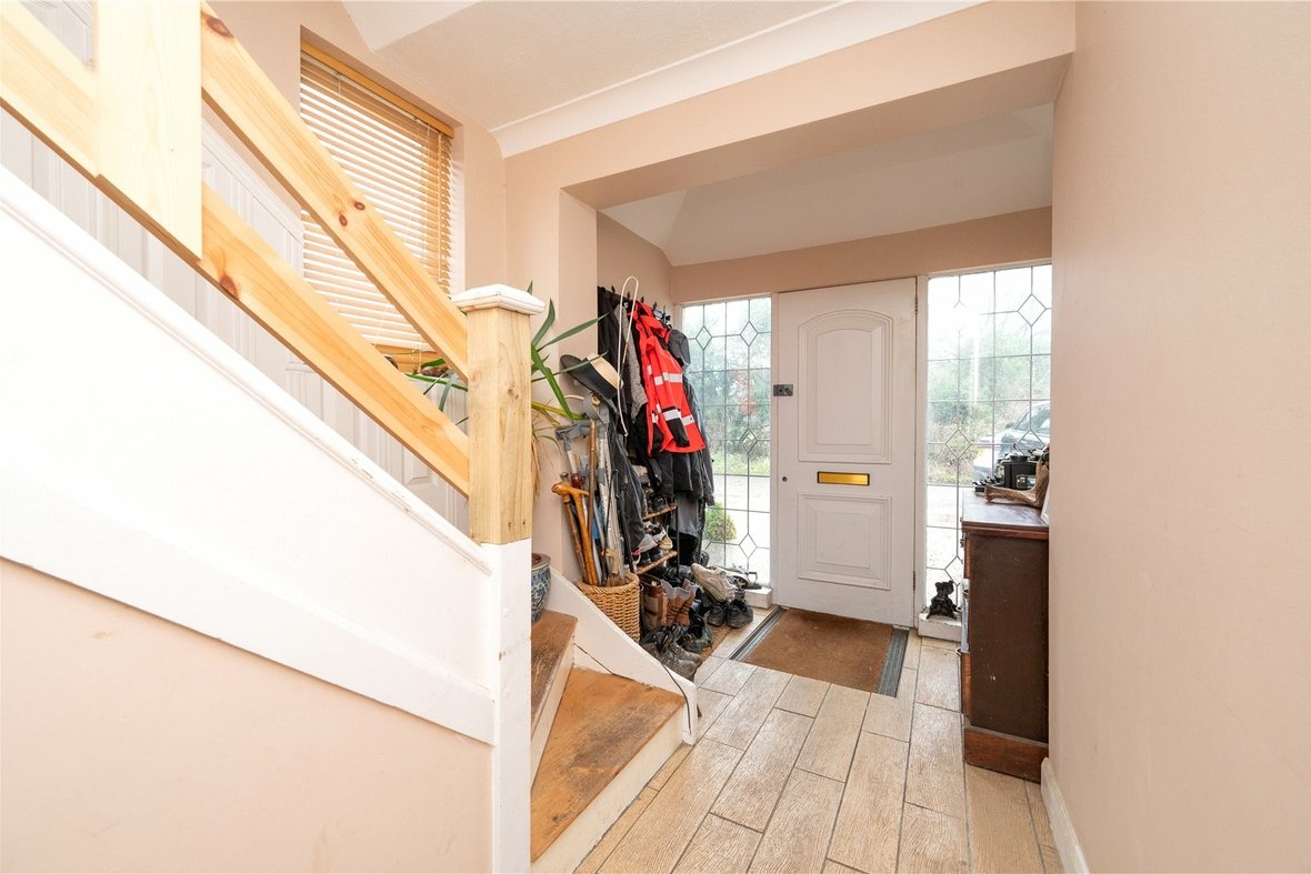 3 Bedroom House New InstructionHouse New Instruction in Bullens Green Lane, Colney Heath, St. Albans - View 10 - Collinson Hall