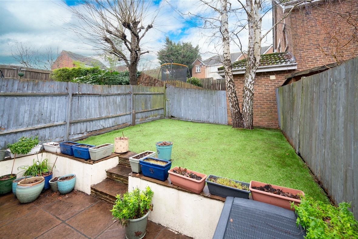 3 Bedroom House New InstructionHouse New Instruction in Holyrood Crescent, St. Albans, Hertfordshire - View 17 - Collinson Hall