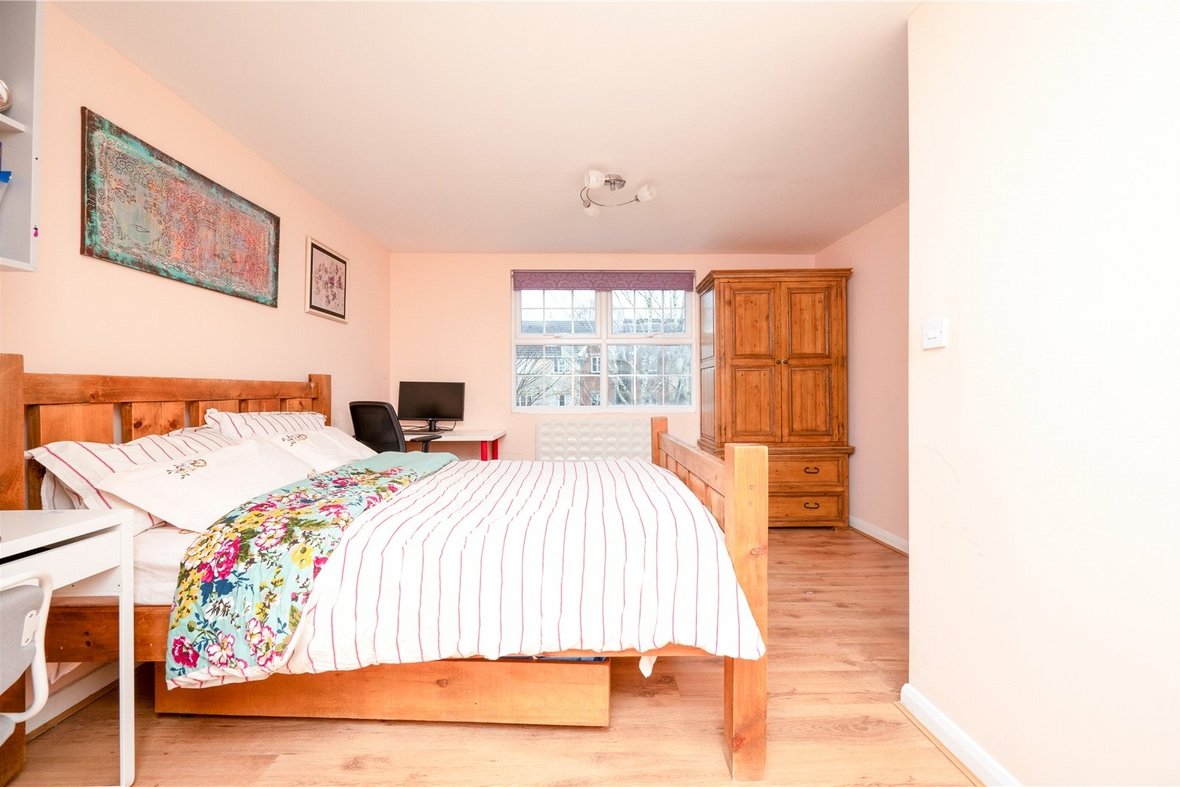 3 Bedroom House New InstructionHouse New Instruction in Holyrood Crescent, St. Albans, Hertfordshire - View 9 - Collinson Hall