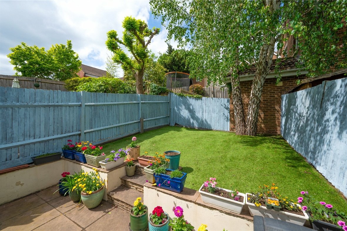 3 Bedroom House For SaleHouse For Sale in Holyrood Crescent, St. Albans, Hertfordshire - View 6 - Collinson Hall