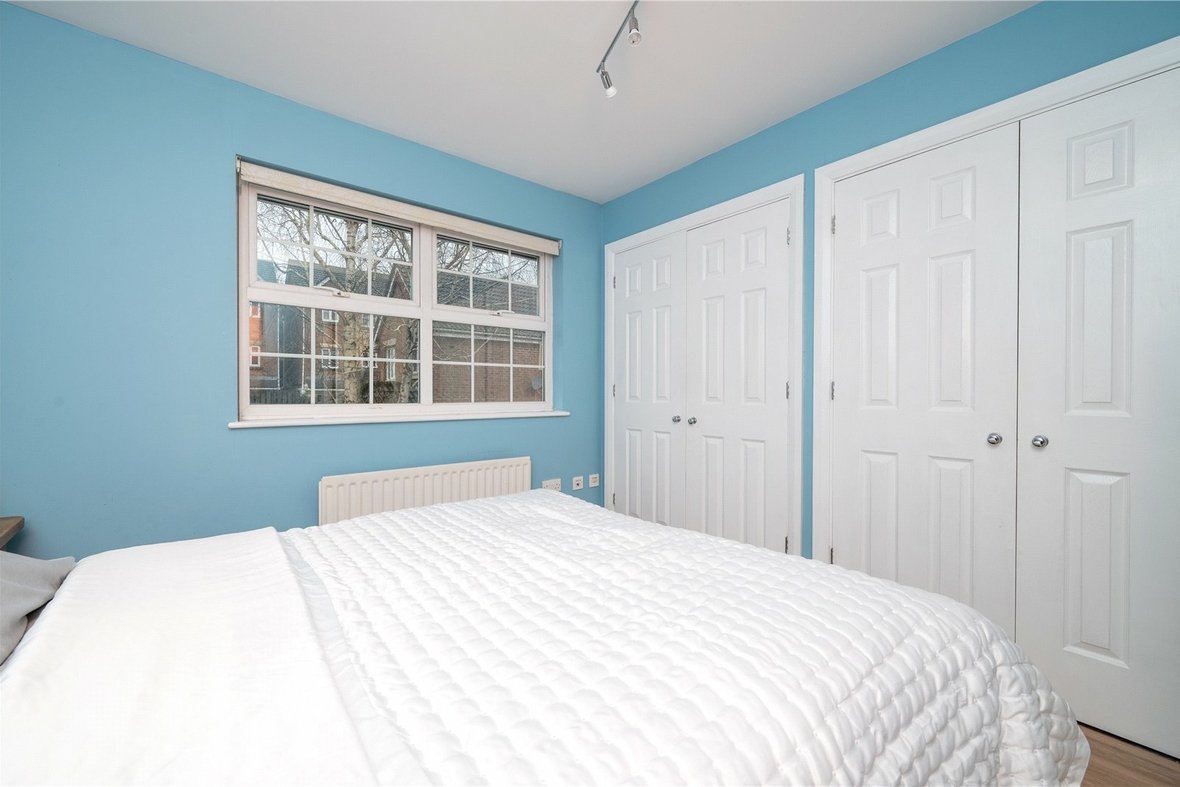 3 Bedroom House New InstructionHouse New Instruction in Holyrood Crescent, St. Albans, Hertfordshire - View 15 - Collinson Hall