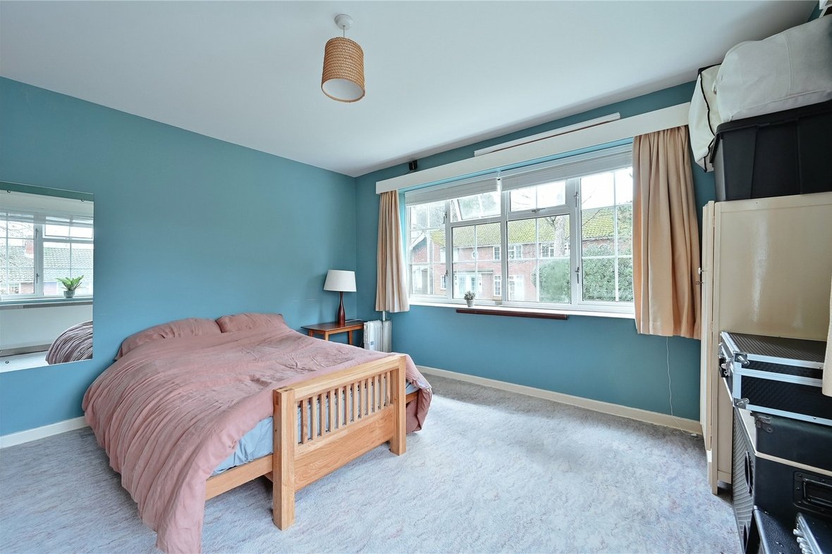 3 Bedroom Maisonette New InstructionMaisonette New Instruction in Westminster Court, St. Albans, Hertfordshire - View 10 - Collinson Hall