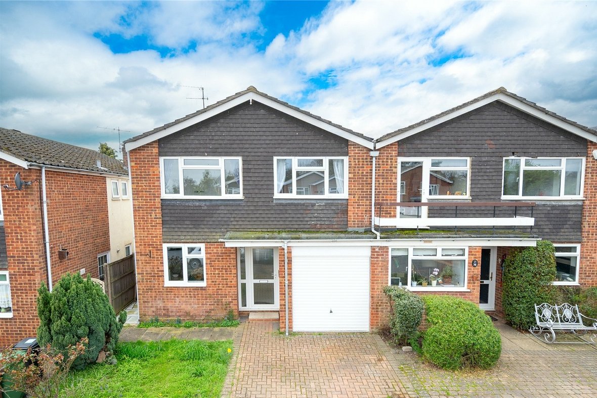 4 Bedroom House New InstructionHouse New Instruction in Garden Court, Wheathampstead, St. Albans - View 1 - Collinson Hall