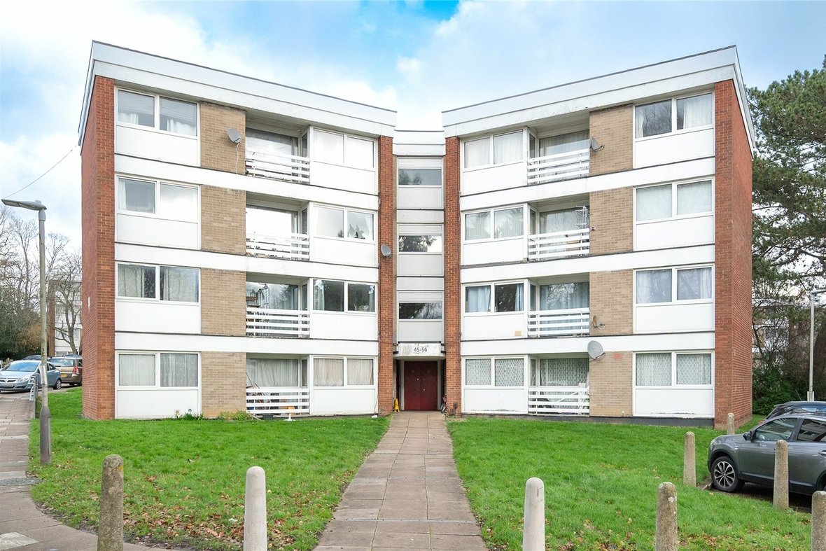 2 Bedroom Apartment New InstructionApartment New Instruction in Lemsford Road, St. Albans, Hertfordshire - View 8 - Collinson Hall