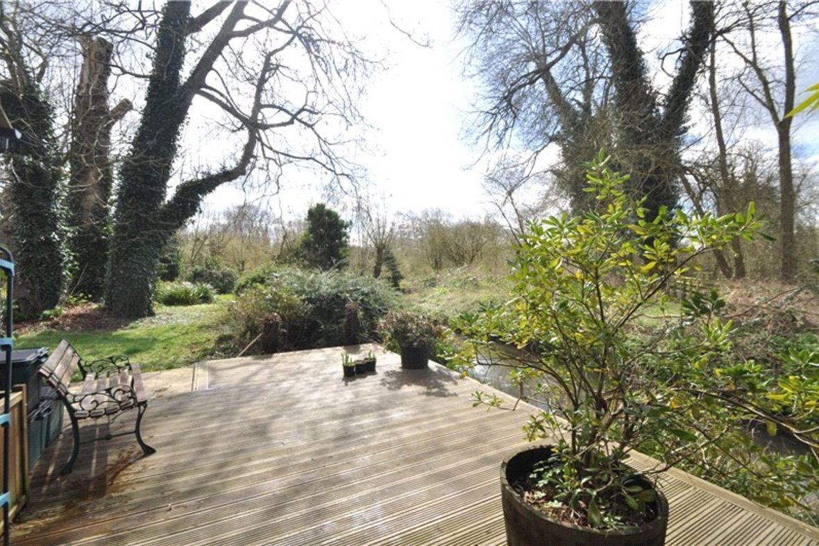 2 Bedroom House To Rent In Riverside Court Riverside Road St Albans Hertfordshire Al1 Collinson Hall
