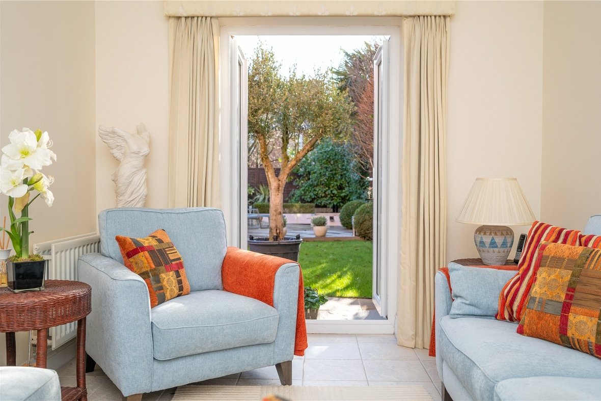 4 Bedroom House New InstructionHouse New Instruction in Devon Mead, Hatfield, Hertfordshire - View 22 - Collinson Hall