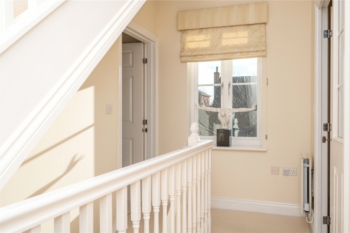 4 Bedroom House New InstructionHouse New Instruction in Devon Mead, Hatfield, Hertfordshire - View 24 - Collinson Hall