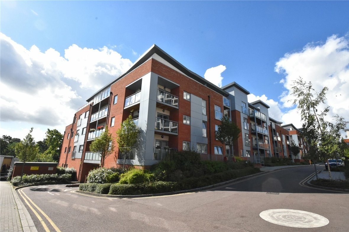 2 Bedroom Apartment Let Agreed in Charrington Place, St. Albans, Hertfordshire - View 1 - Collinson Hall