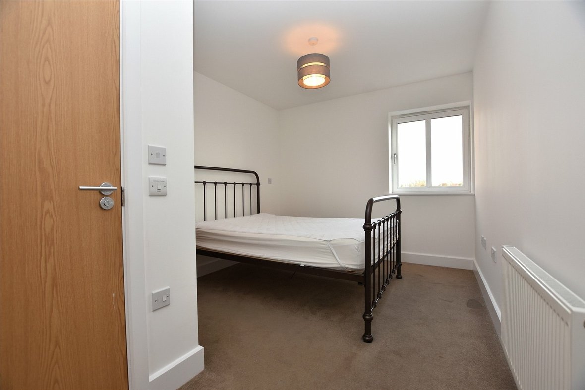 2 Bedroom Apartment Let Agreed in Charrington Place, St. Albans, Hertfordshire - View 5 - Collinson Hall