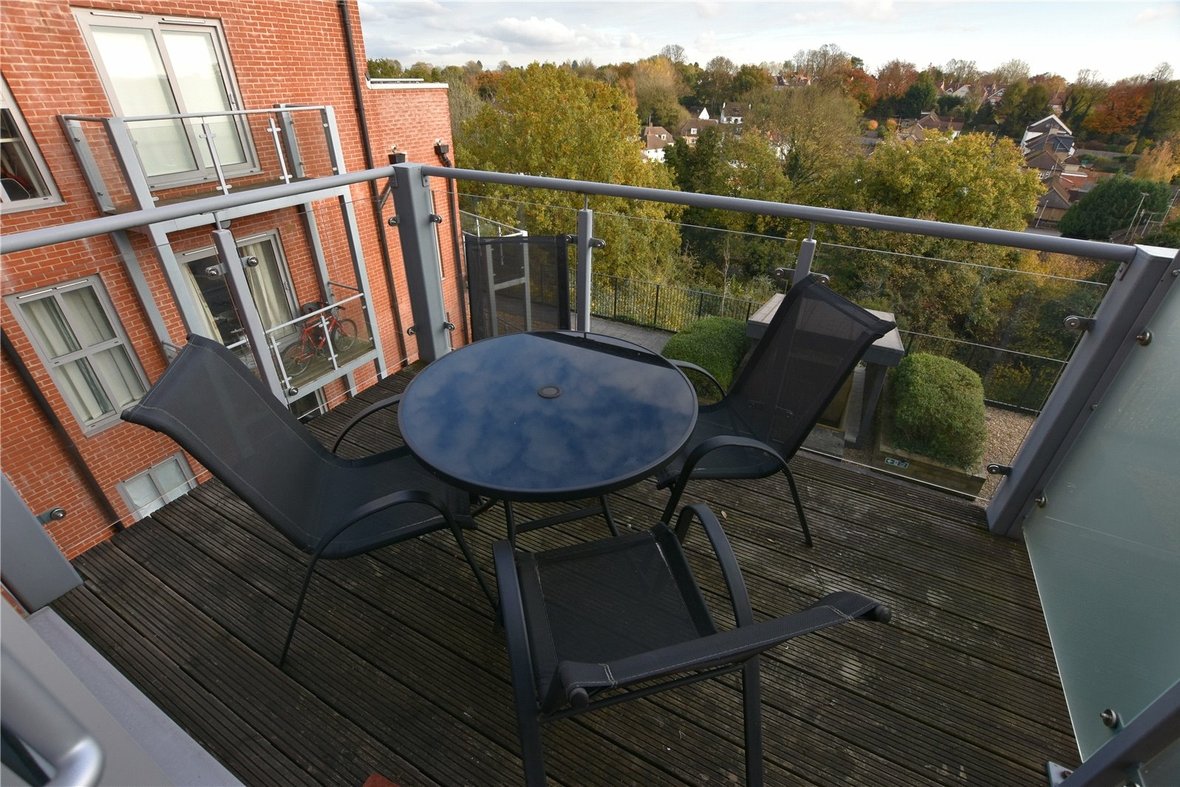 2 Bedroom Apartment Let Agreed in Charrington Place, St. Albans, Hertfordshire - View 9 - Collinson Hall