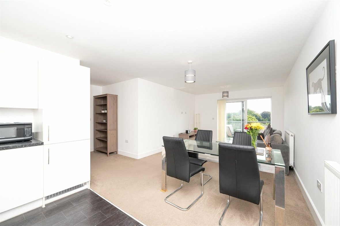 2 Bedroom Apartment LetApartment Let in Charrington Place, St. Albans, Hertfordshire - View 16 - Collinson Hall