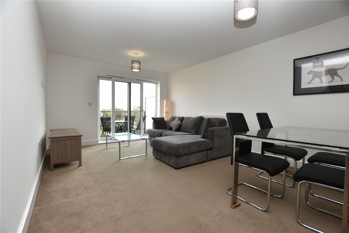 2 Bedroom Apartment Let Agreed in Charrington Place, St. Albans, Hertfordshire - View 3 - Collinson Hall