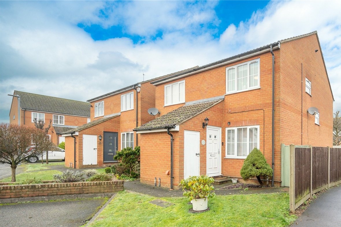 2 Bedroom House New InstructionHouse New Instruction in Woodlea, Hammers Gate, St. Albans - View 1 - Collinson Hall