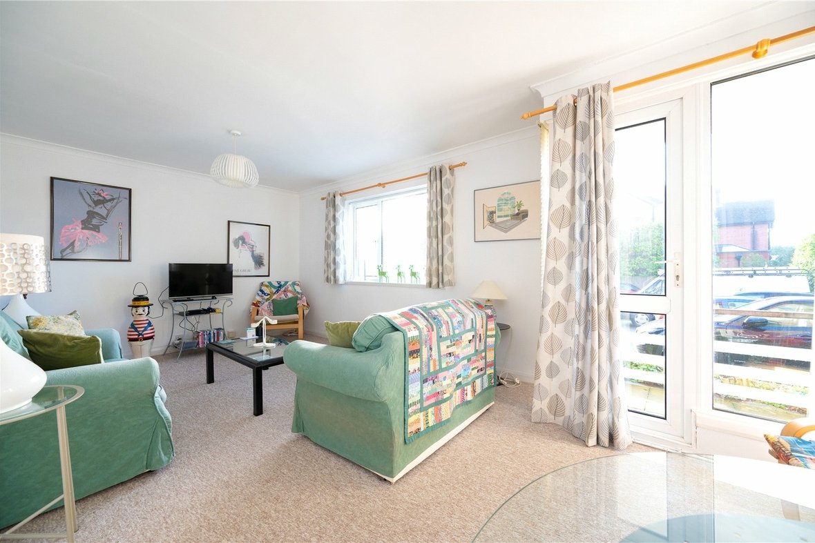 3 Bedroom Apartment New InstructionApartment New Instruction in Avenue Road, St. Albans, Hertfordshire - View 5 - Collinson Hall