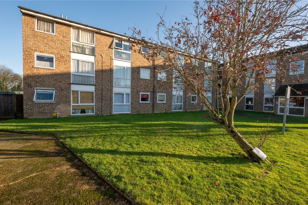 1 Bedroom Apartment New InstructionApartment New Instruction in Wyedale, London Colney, St. Albans - View 1 - Collinson Hall