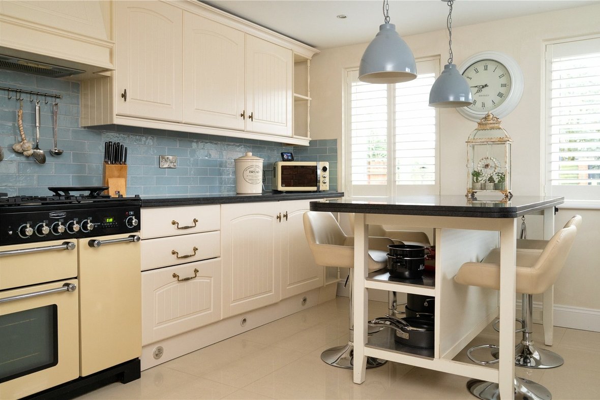 3 Bedroom House New InstructionHouse New Instruction in Coursers Road, Colney Heath, St. Albans - View 3 - Collinson Hall