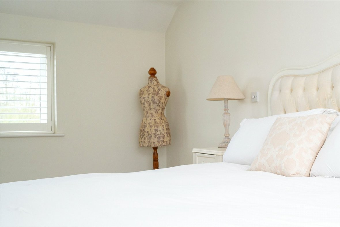 3 Bedroom House New InstructionHouse New Instruction in Coursers Road, Colney Heath, St. Albans - View 11 - Collinson Hall