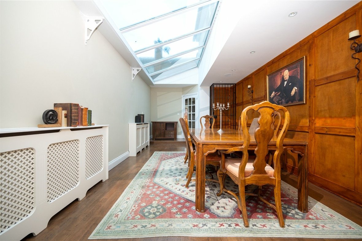 3 Bedroom House New InstructionHouse New Instruction in Coursers Road, Colney Heath, St. Albans - View 20 - Collinson Hall