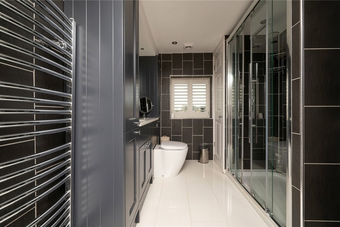 3 Bedroom House New InstructionHouse New Instruction in Coursers Road, Colney Heath, St. Albans - View 18 - Collinson Hall