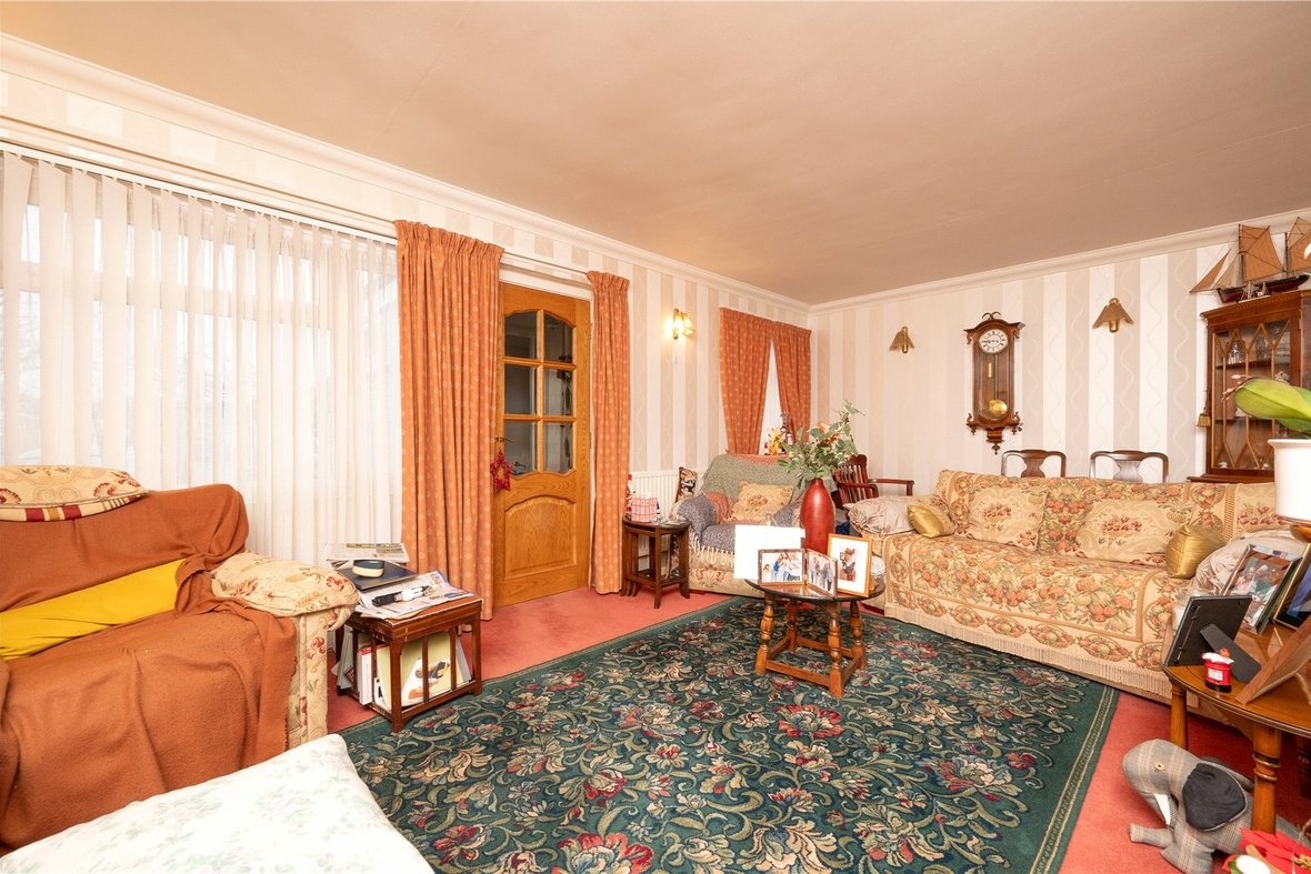 3 Bedroom House Sold Subject to ContractHouse Sold Subject to Contract in New House Park, St. Albans, Hertfordshire - View 2 - Collinson Hall