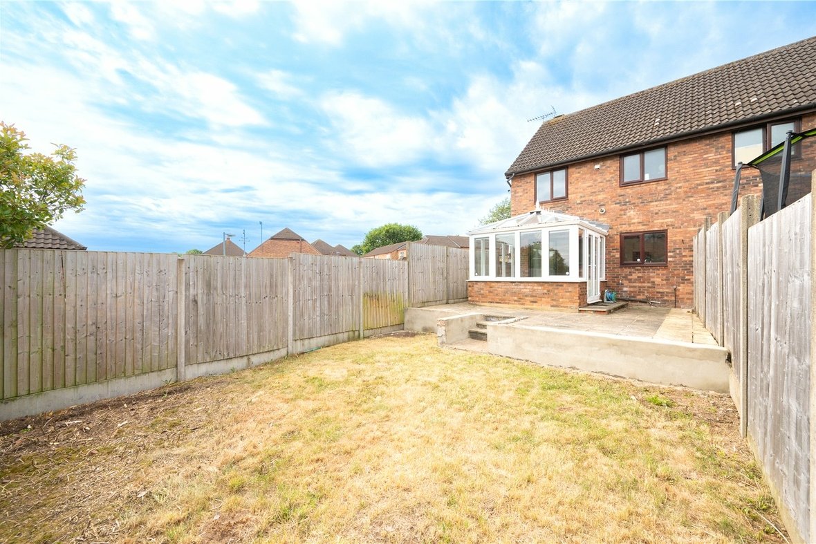3 Bedroom House For SaleHouse For Sale in Harvesters, St. Albans, Hertfordshire - View 14 - Collinson Hall