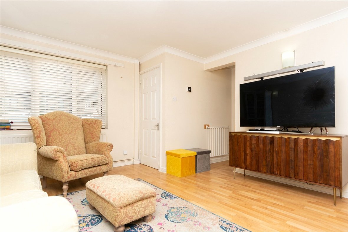 3 Bedroom House New InstructionHouse New Instruction in Harvesters, St. Albans, Hertfordshire - View 13 - Collinson Hall