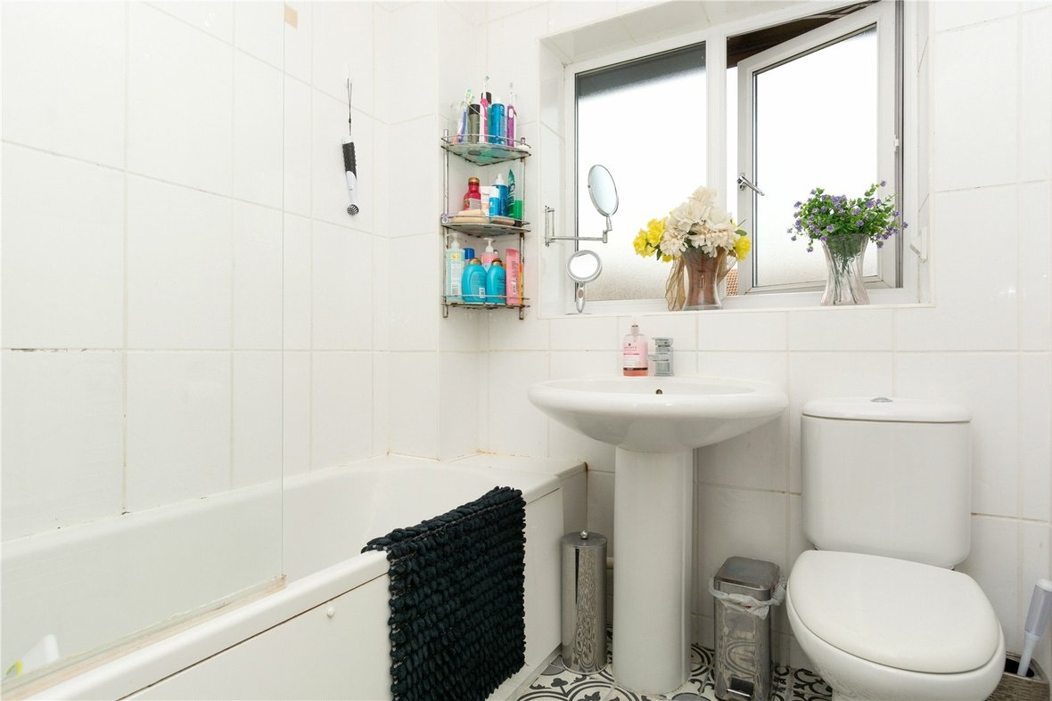 3 Bedroom House New InstructionHouse New Instruction in Harvesters, St. Albans, Hertfordshire - View 8 - Collinson Hall