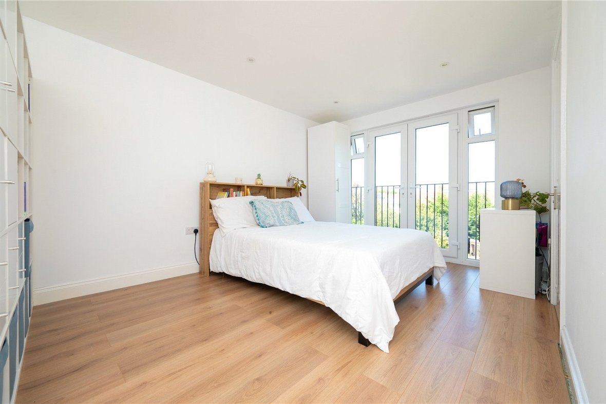4 Bedroom House New InstructionHouse New Instruction in Hatfield Road, St. Albans, Hertfordshire - View 7 - Collinson Hall