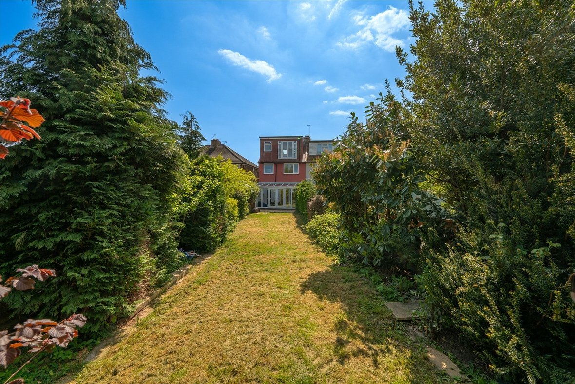 4 Bedroom House New InstructionHouse New Instruction in Hatfield Road, St. Albans, Hertfordshire - View 9 - Collinson Hall