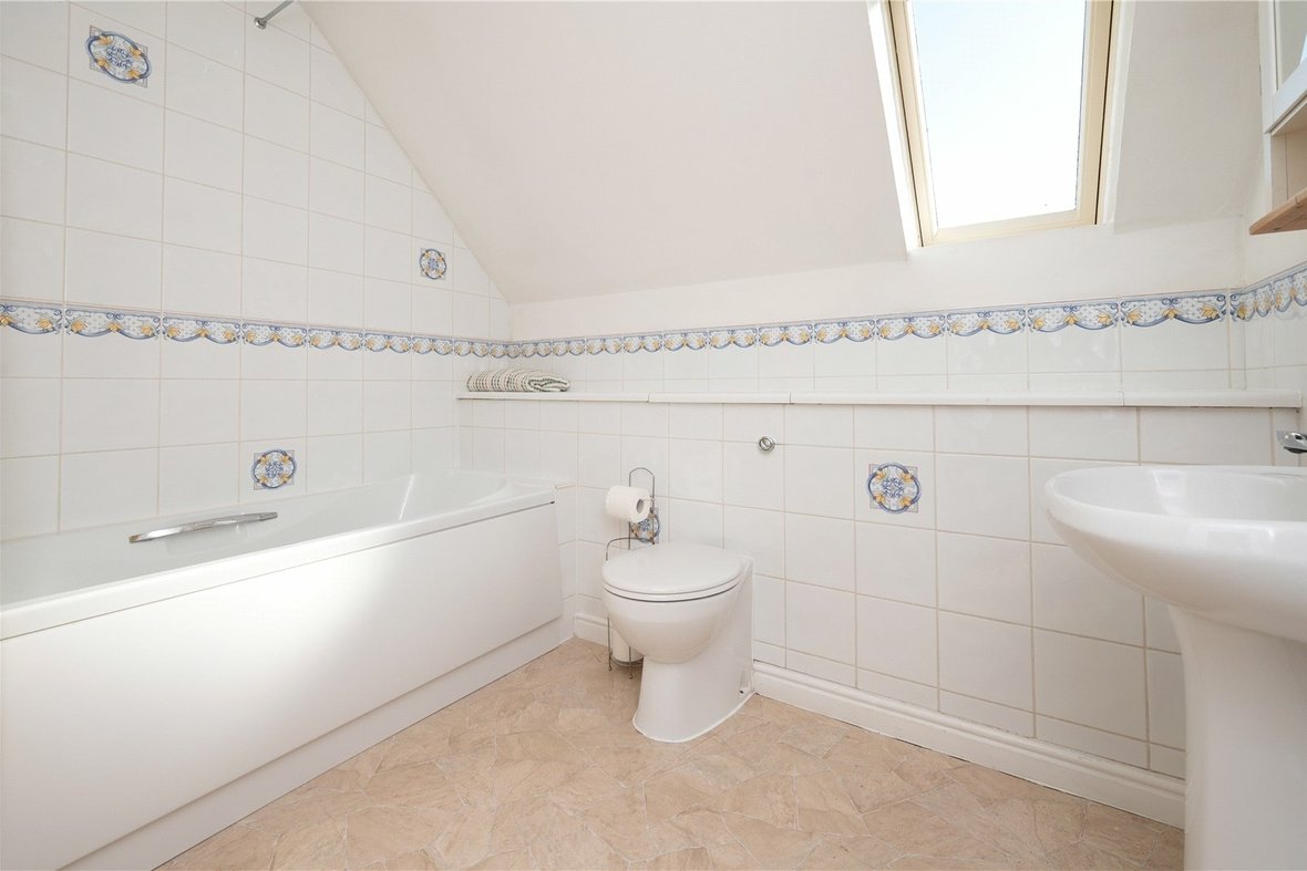 3 Bedroom House New InstructionHouse New Instruction in Long Fallow, St. Albans, Hertfordshire - View 8 - Collinson Hall