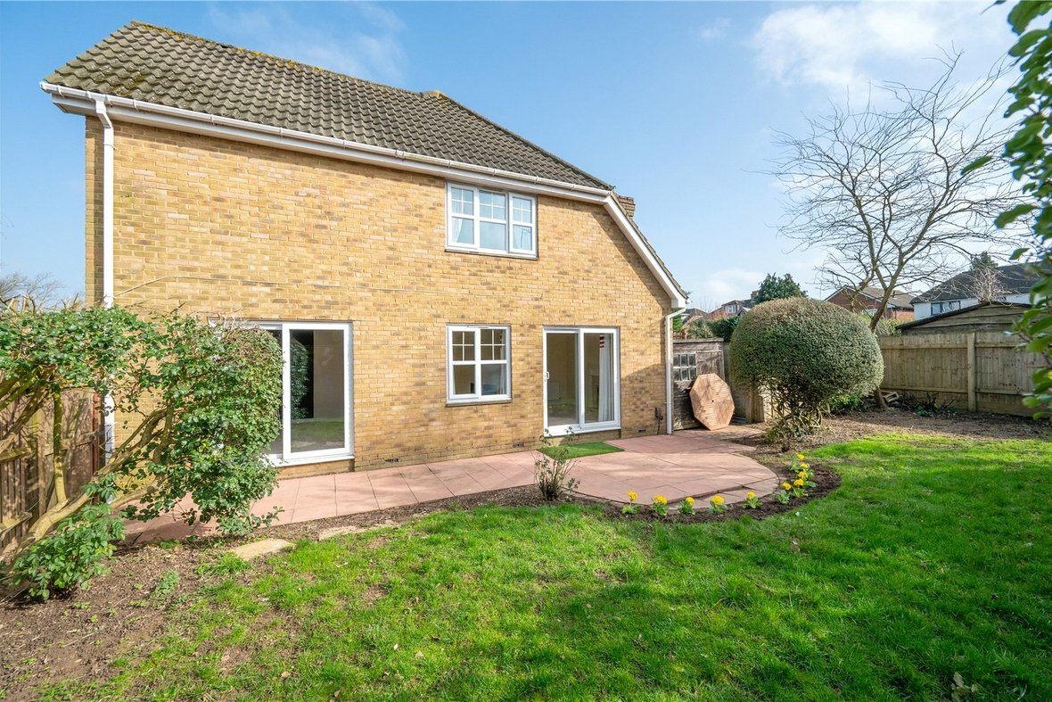 3 Bedroom House New InstructionHouse New Instruction in Long Fallow, St. Albans, Hertfordshire - View 9 - Collinson Hall