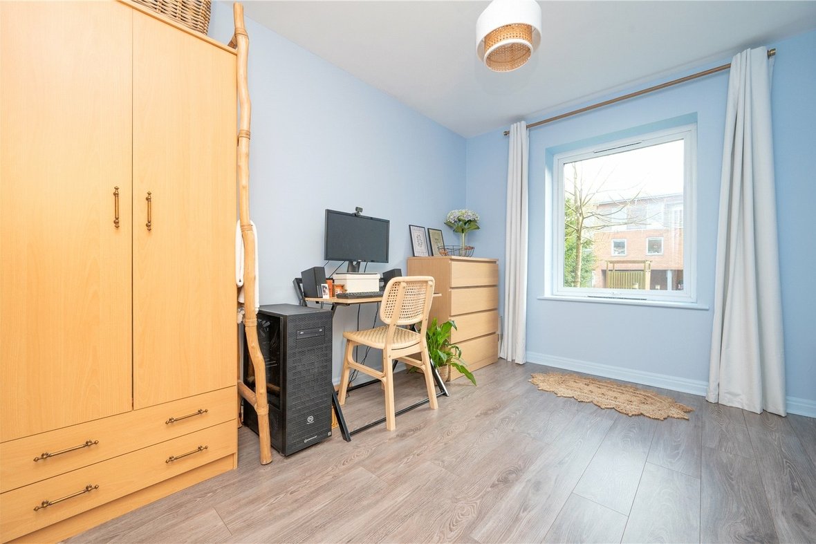2 Bedroom Apartment New InstructionApartment New Instruction in Hatfield Road, St. Albans, Hertfordshire - View 7 - Collinson Hall