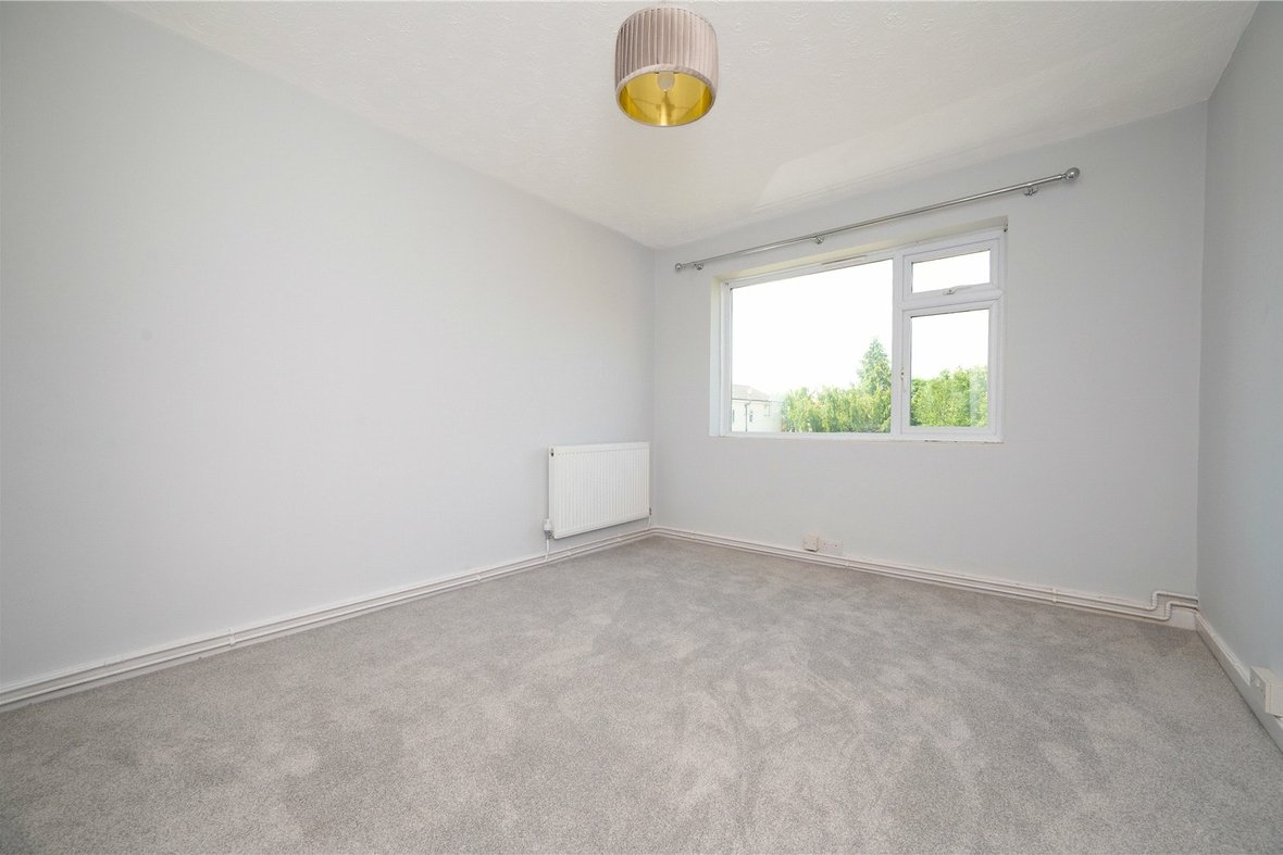 2 Bedroom Apartment To LetApartment To Let in Cumberland Court, Carlisle Avenue, St. Albans - View 4 - Collinson Hall