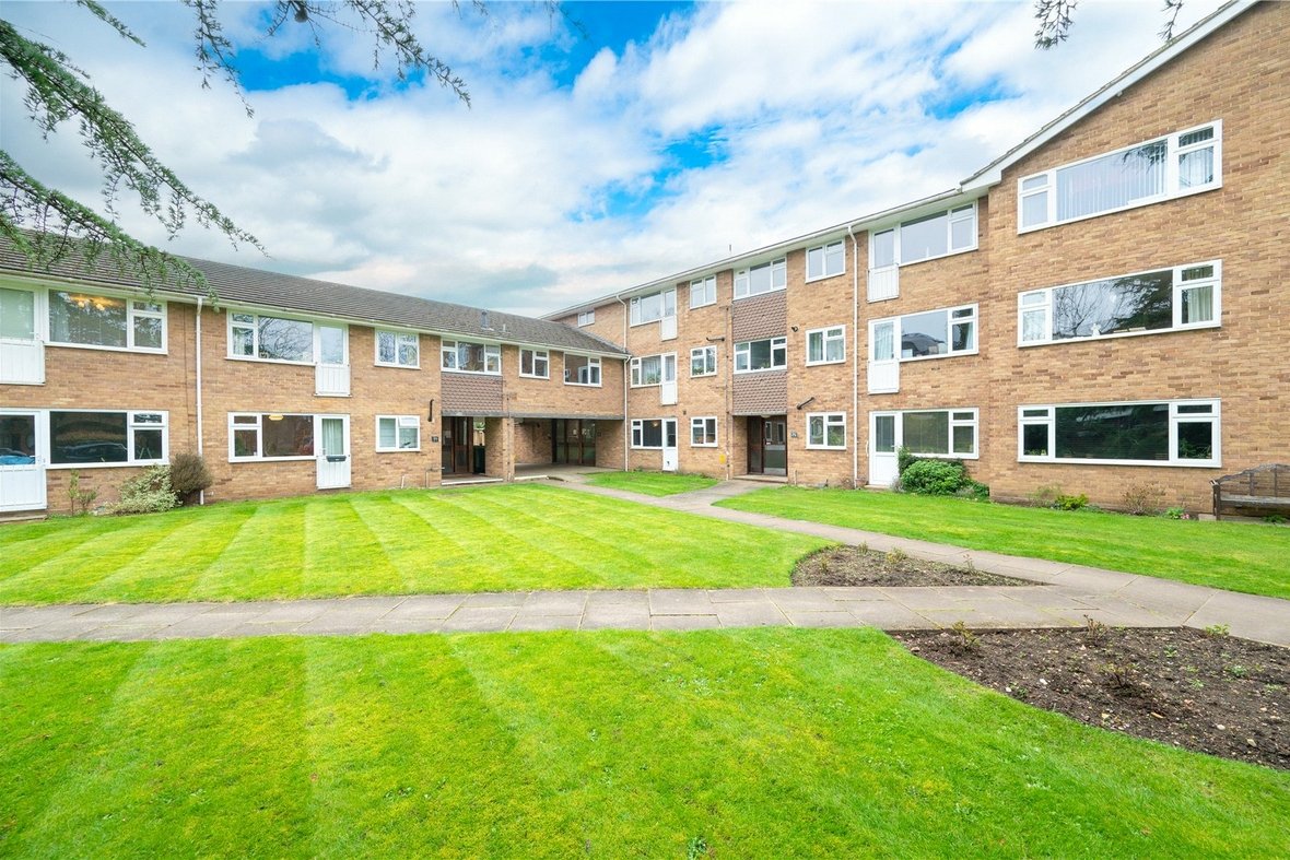 2 Bedroom Apartment To LetApartment To Let in Cumberland Court, Carlisle Avenue, St. Albans - View 10 - Collinson Hall