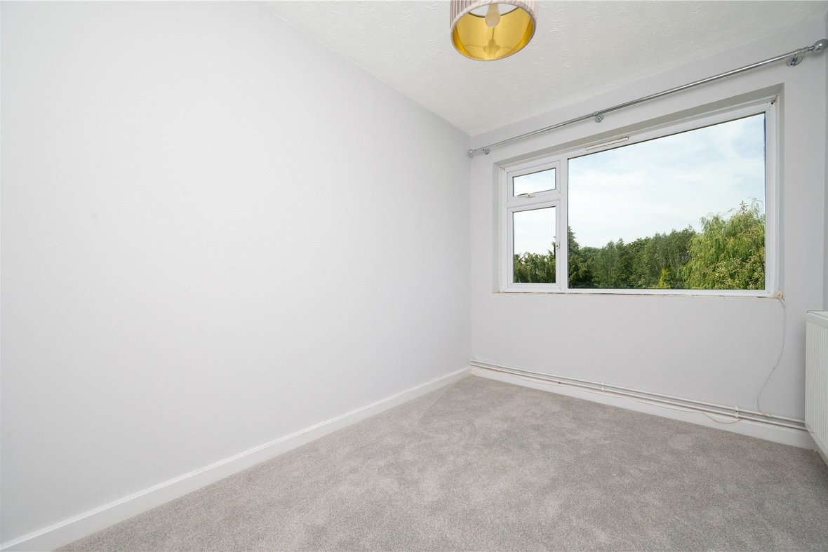 2 Bedroom Apartment To LetApartment To Let in Cumberland Court, Carlisle Avenue, St. Albans - View 3 - Collinson Hall