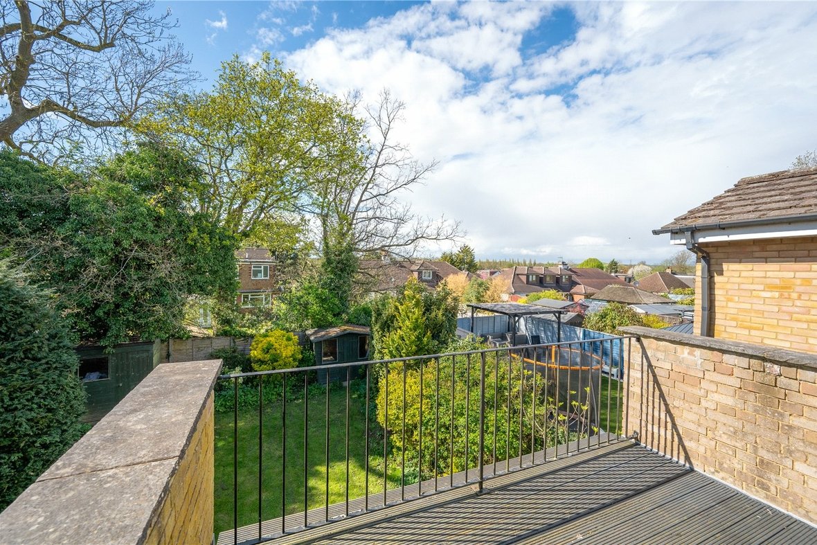 4 Bedroom House New InstructionHouse New Instruction in Pine Grove, Bricket Wood, St. Albans - View 8 - Collinson Hall