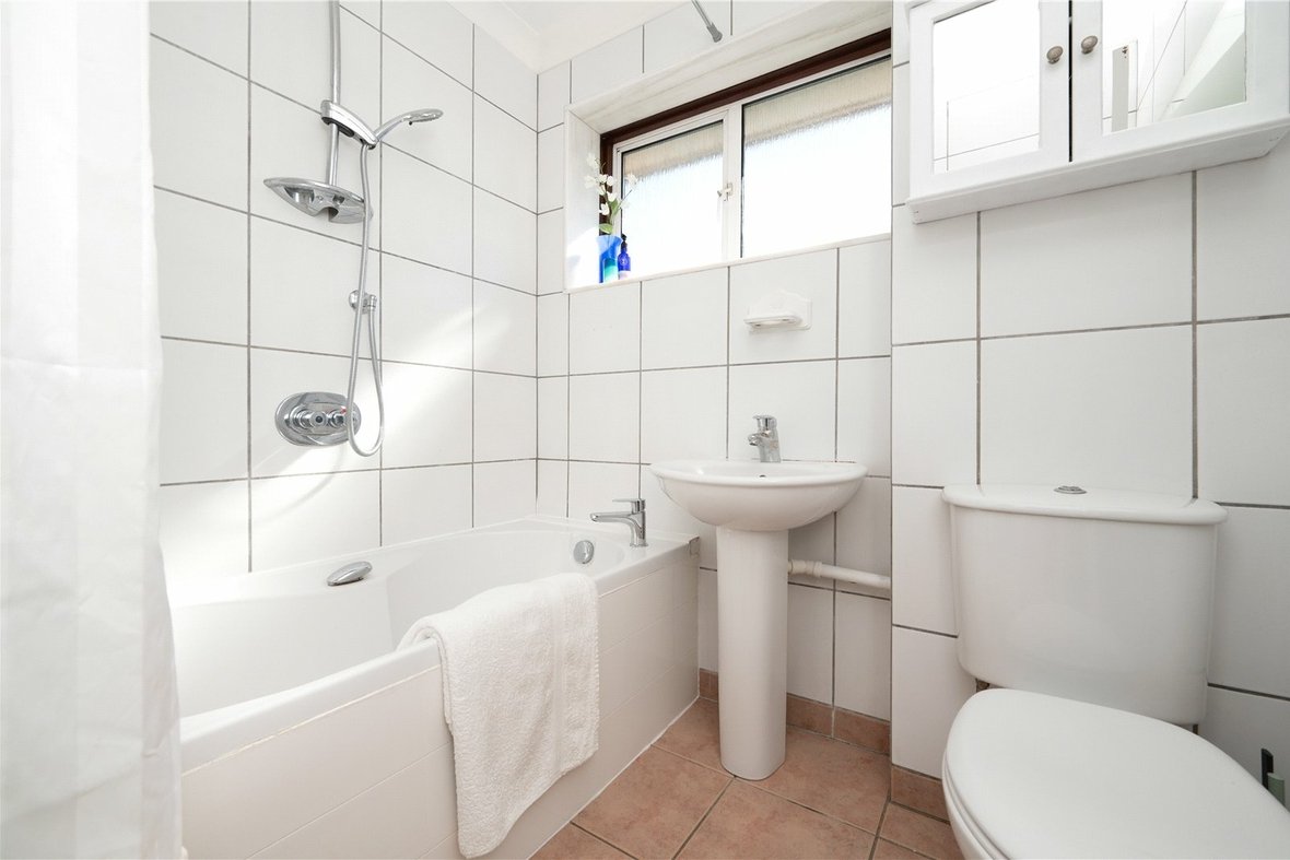 4 Bedroom House New InstructionHouse New Instruction in Pine Grove, Bricket Wood, St. Albans - View 10 - Collinson Hall