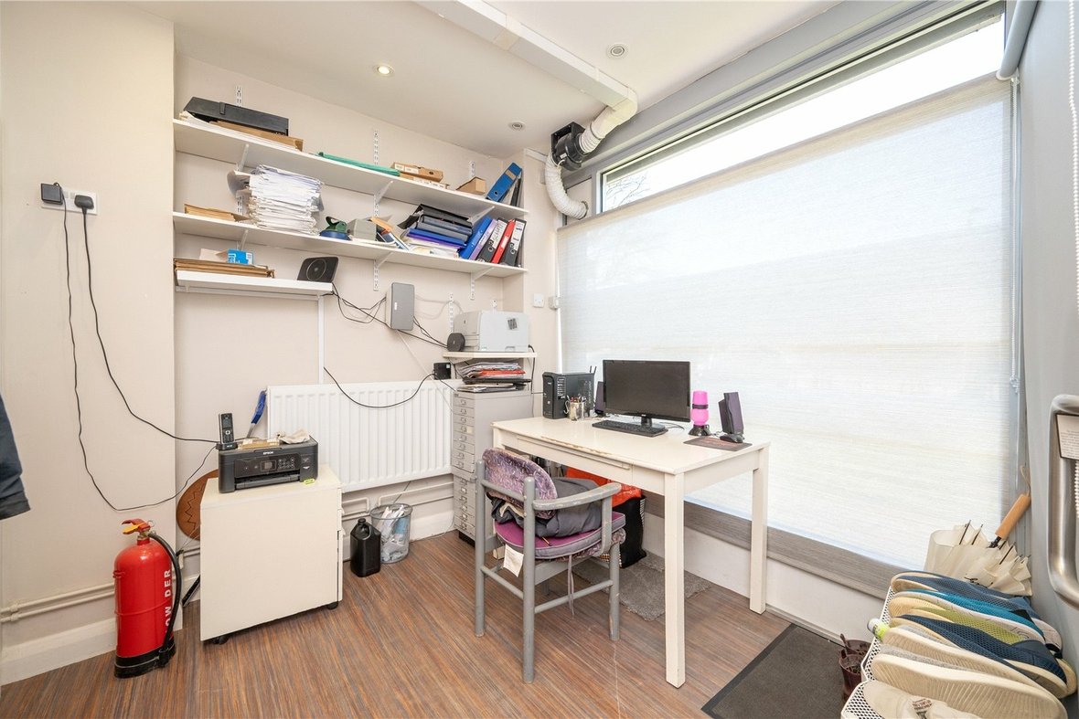 3 Bedroom House New InstructionHouse New Instruction in Vesta Avenue, St. Albans, Hertfordshire - View 15 - Collinson Hall