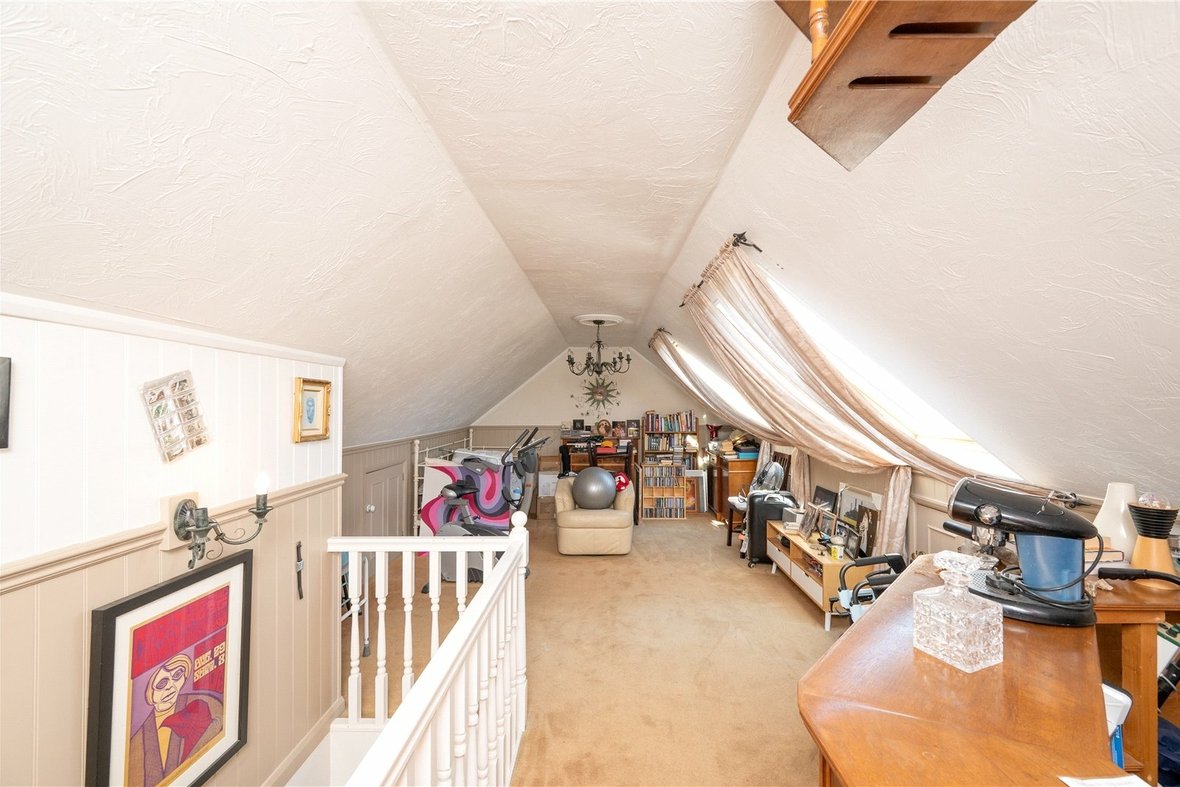 3 Bedroom House New InstructionHouse New Instruction in Vesta Avenue, St. Albans, Hertfordshire - View 14 - Collinson Hall