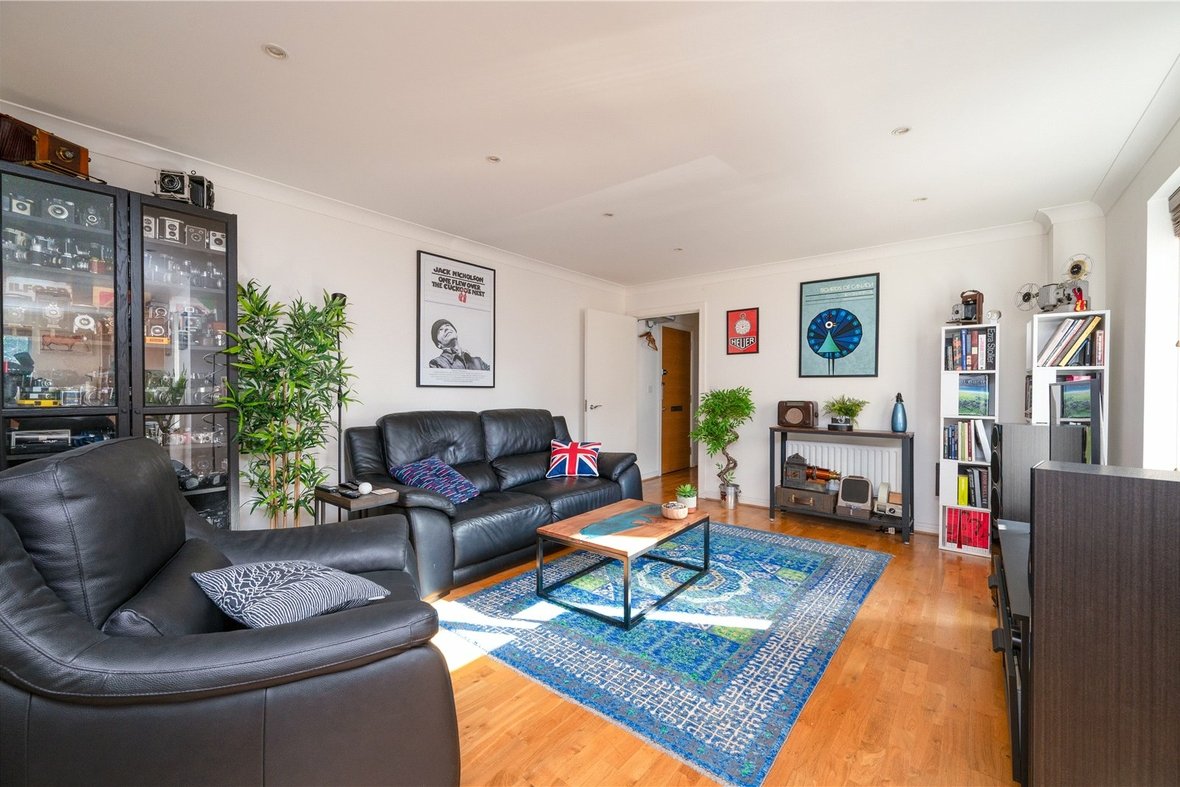 2 Bedroom Apartment New InstructionApartment New Instruction in London Road, St. Albans, Hertfordshire - View 7 - Collinson Hall